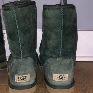 Green uggs!
